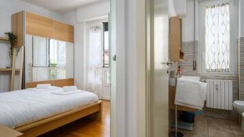 Strykejern/-brett, wi-fi og sengetøy