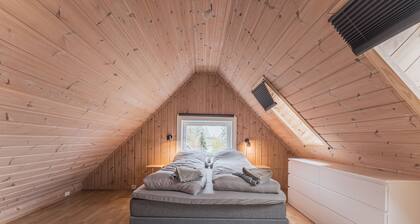 Top-Floor Apartment – 5 Min Walk to Lillehammer’s Main Street