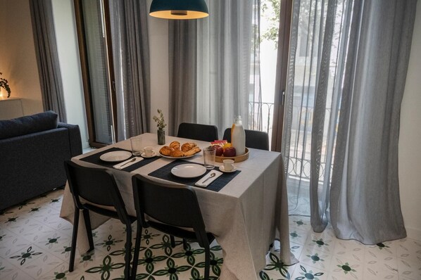 Dining - Carmen Loft Apartment (Dénia)