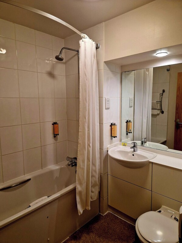 Double Room | Bathroom - Charter Hotel Bournemouth (Bournemouth)