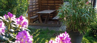 Cottage with private indoor swimming pool & SPA Near forest and river