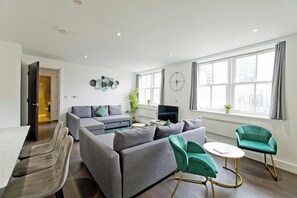 Apartment, 2 Bedrooms | Living area - Imperial Liverpool Street Apartments (London)