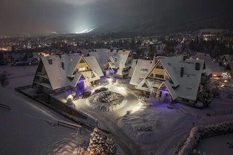 住宿正面. Sun & Snow Szymoszkowa 公寓