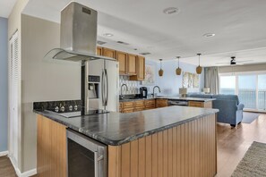 Microwave, dishwasher, blender