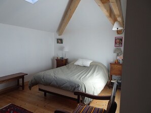 2 室のベッドルーム、ベッドシーツ