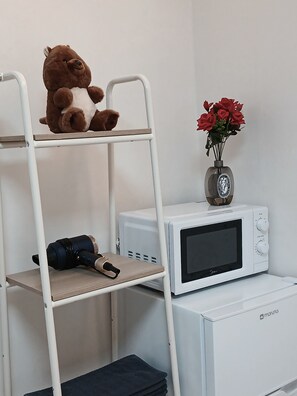 Basic Twin Room | Free WiFi