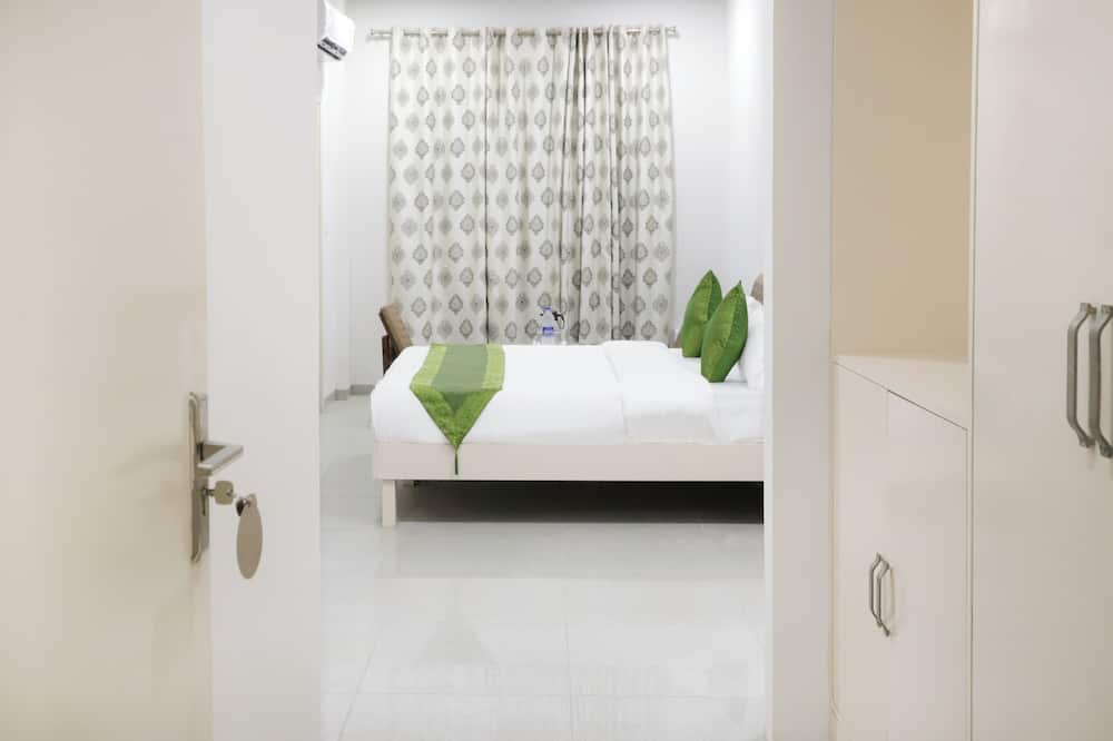 Hotel Kamron Airport Rd Sector 78 Mohali