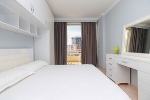 1 bedroom, iron/ironing board, free WiFi, bed sheets