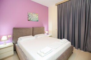 1 bedroom, in-room safe, iron/ironing board, free WiFi