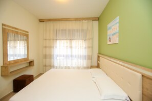 2 bedrooms, iron/ironing board, free WiFi, bed sheets - Diamond Two Bedroom Apartment 308A (Vlorë)