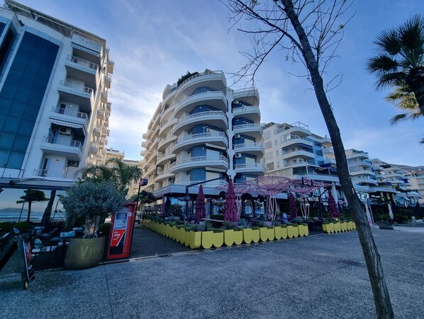 Exterior - Bes' Sea View Studio (Vlorë)