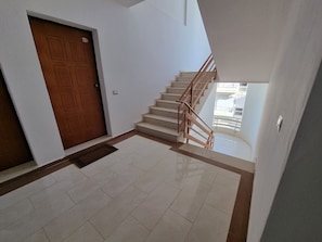 Interior - Bes' Sea View Studio (Vlorë)