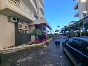 Property grounds - Bes' Sea View Studio (Vlorë)