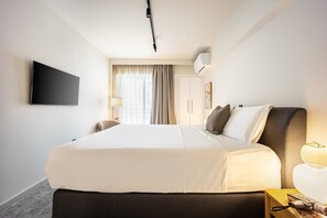 2 dormitorios, tabla de planchar con plancha, wifi gratis y ropa de cama