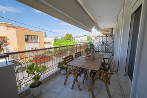 Interior - Simon Apartment by Rentalspro (Nea Propontida)