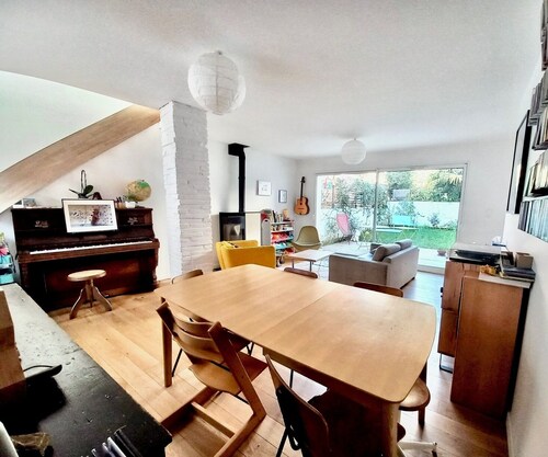 A proximité du centre-ville de Toulouse, Maison familiale avec jardin