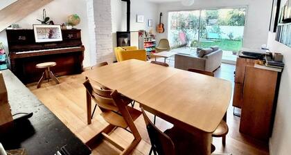 A proximité du centre-ville de Toulouse, Maison familiale avec jardin