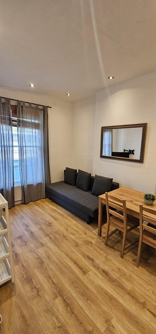 Apartment | Living area