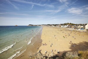 Beach - 400 m from the beach, garden, house for 6 (Pléneuf-Val-André)