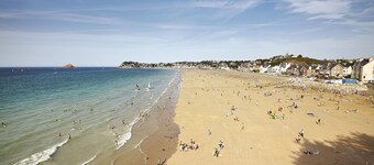 400 m from the beach, garden, house for 6