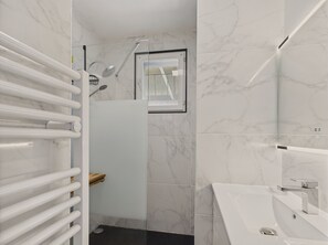 Dusche, Haartrockner