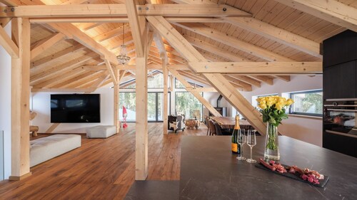 Luxury chalet with panorama, sauna, steam bath, hot tub & cinema, fondue house, and much more.