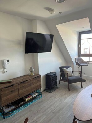 Appartement | Coin séjour | Cheminée