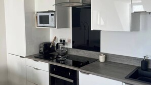 Apartment | Private kitchen - Portrush 2-bed Apt, Sleeps 4, Parking (Portrush)
