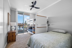 2 bedrooms