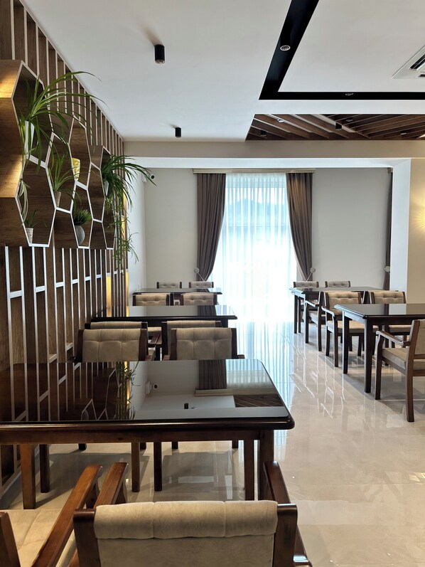 Restaurant - Emily Grand Palace Hotel (Samarkand)