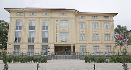 Emily Grand Palace Hotel