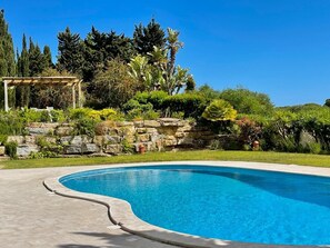 Piscine extérieure, piscine chauffée
