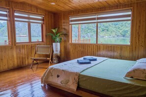 Double Room, Patio, Beach View | Living area - Lan Ha Floating Homestay  (Hai Phong)