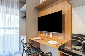 Studio, balkon | Televisi