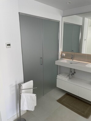 Appartement, accessible aux personnes à mobilité réduite | 3 chambres, Internet