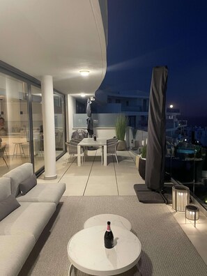 Apartament | 3 dormitoris i Internet 