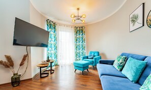 Appartement Confort, balcon | Rideaux occultants, fer et planche à repasser, Wi-Fi gratuit