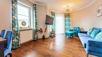 Comfort Apartment, Balcony | Blackout curtains, iron/ironing board, free WiFi