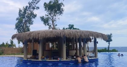 Mactan Newtown Family Suite Room