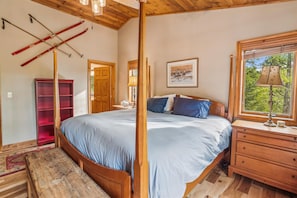4 bedrooms, bed sheets - Summerhaven*: 4  BR, 3.5  BA House in Canaan Valley, Sleeps 10 (Canaan Valley)