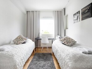 Comfort Apartment, Courtyard View | Iron/ironing board, free WiFi