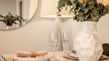 Grand Penthouse | In-room dining