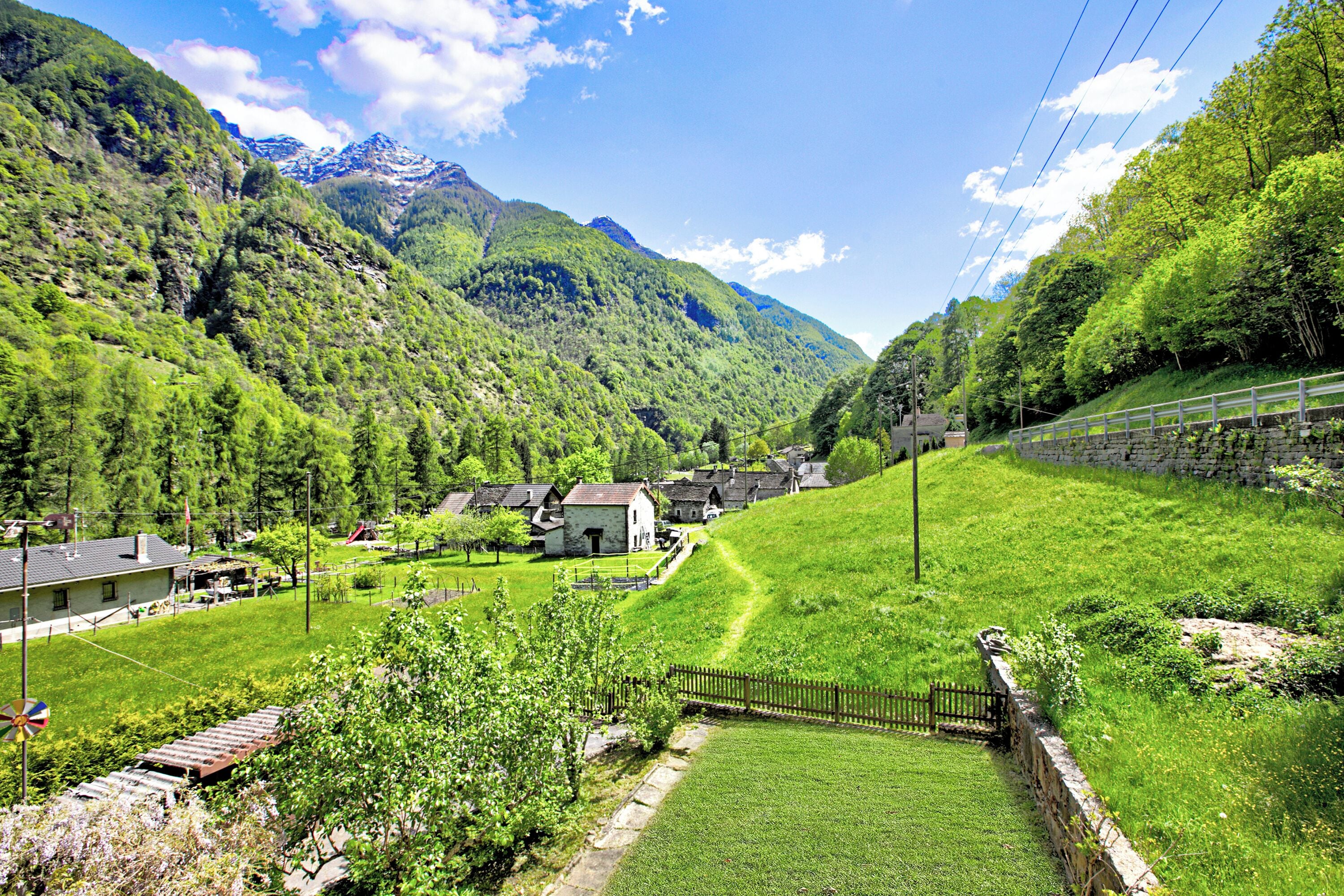 Family Chalet, Multiple Bedrooms, Mountainside (Casa Kaia Verzasca) | Exterior