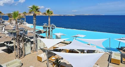 Sea Blue Horizon Qawra Bay Apartments