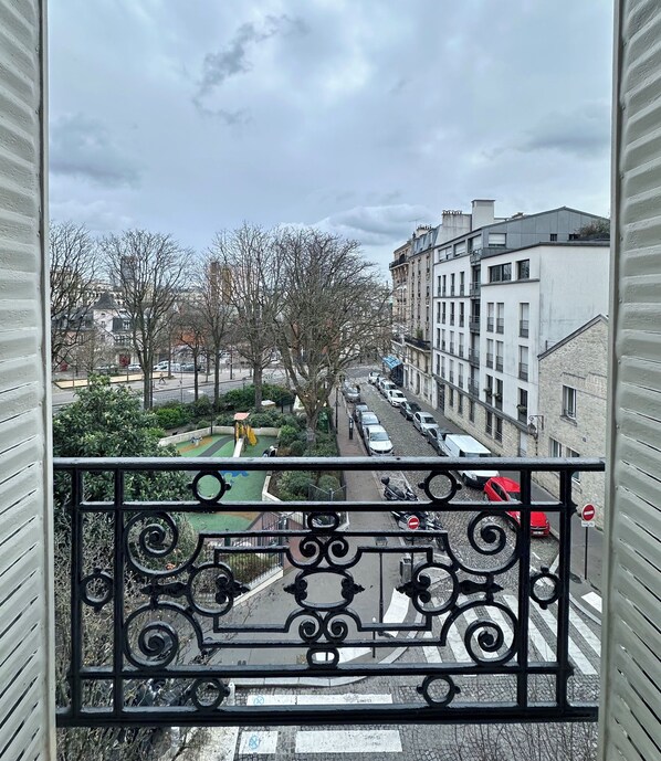 Interior - JEGO (Paris)