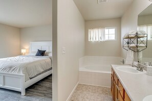 Casa (3 Bedrooms) | Interior