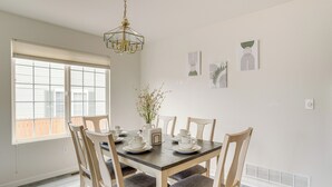 Nhà (3 Bedrooms) | Nội thất