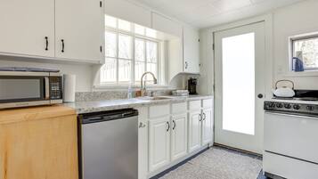 Cottage (1 Bedroom) | Interior