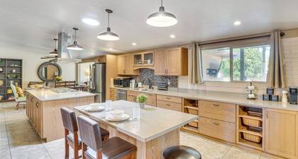 Dog-Friendly Getaway w/ Patio in Tucson!