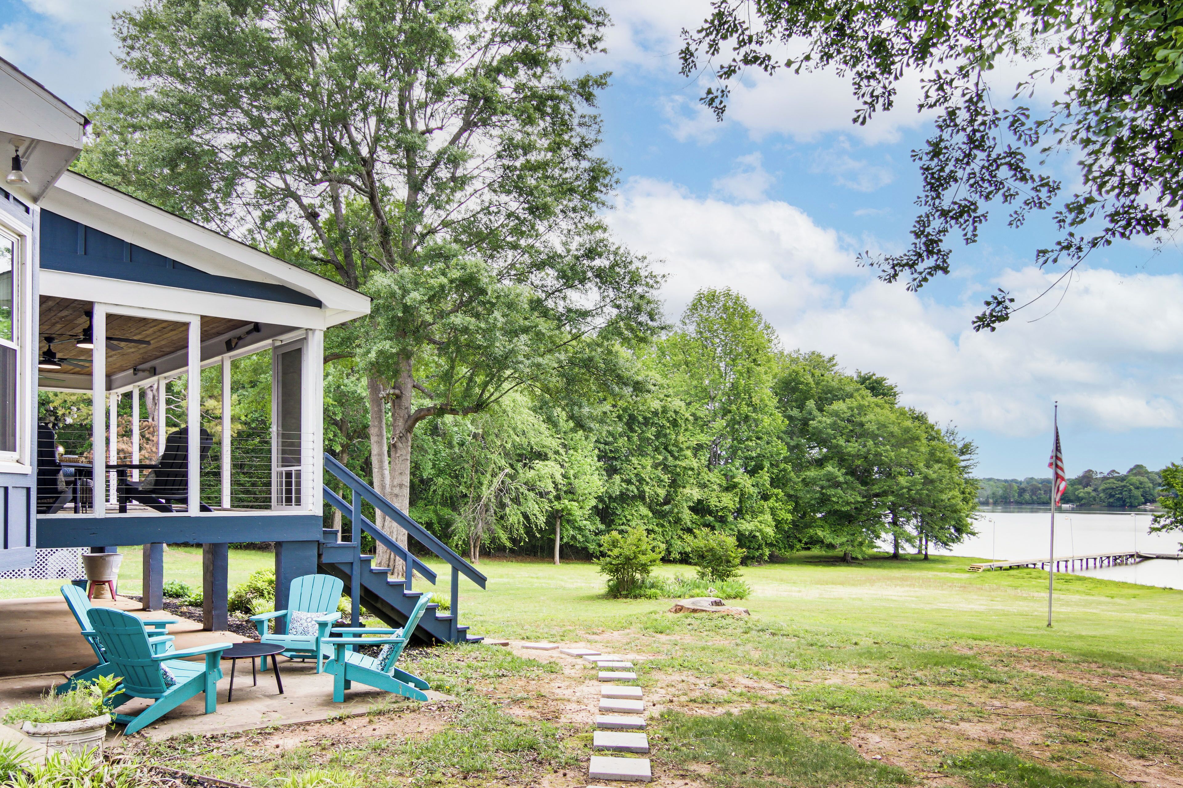 House (5 Bedrooms) | Interior